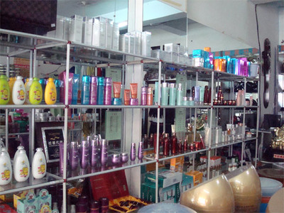 桦甸融达美容美发用品批发城 专业美容用品的采购枢纽